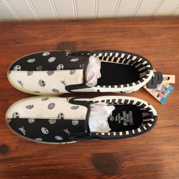 Disney's Nightmare Before Christmas‎ Men's Size 11 Glow in the Dark Shoes New - Picture 7 of 14